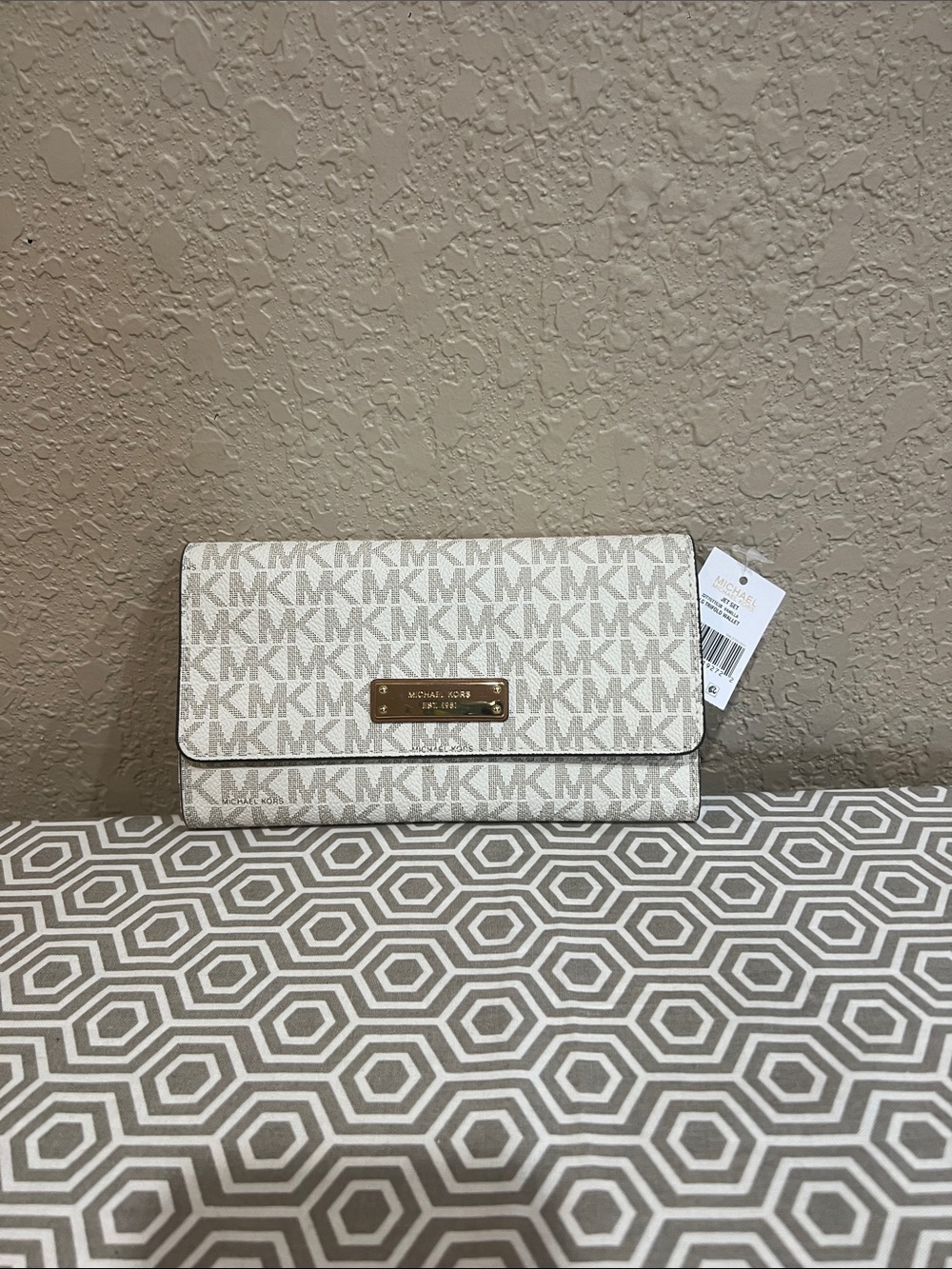 Michael Kors Ivory/Taupe MK Logo Continental Clutch